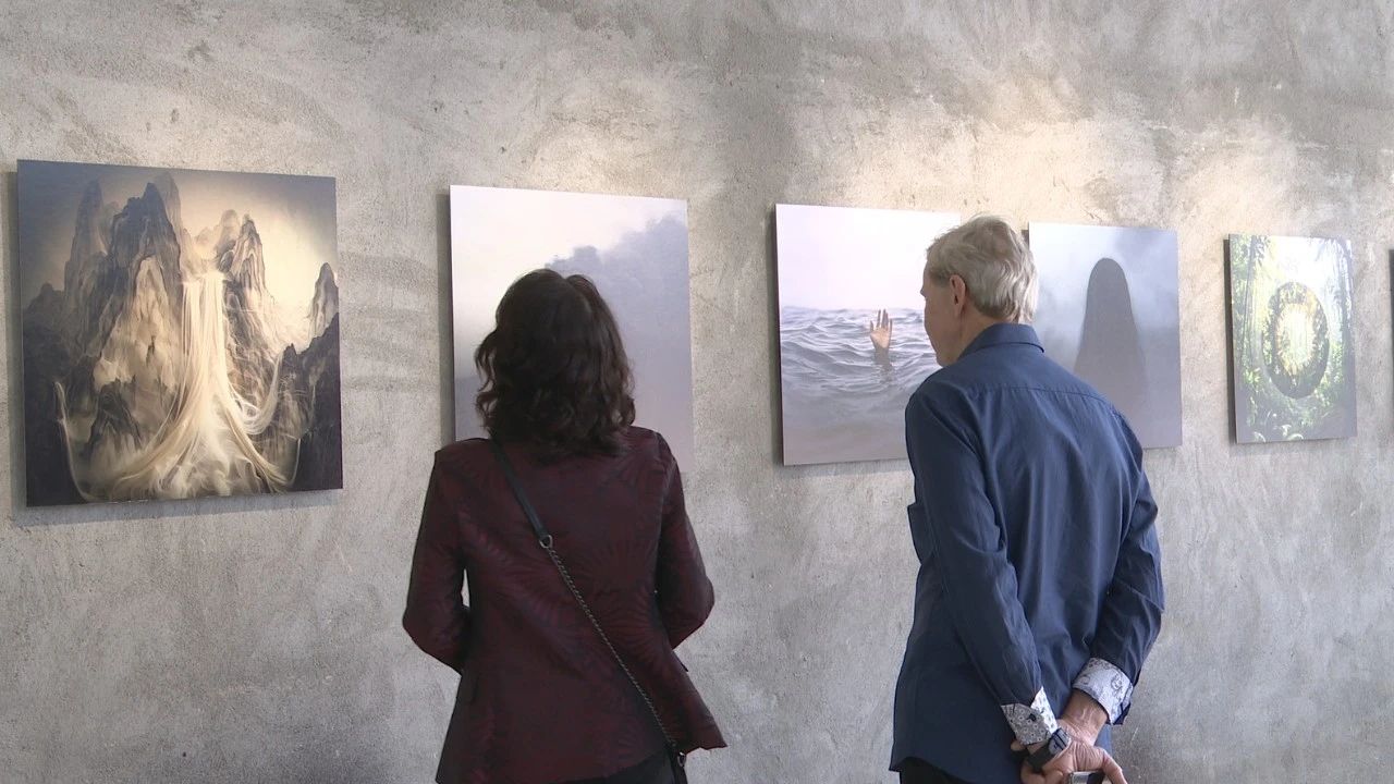 提供艺术导赏，欢迎团体预约参观！艺术“双展”现正免费展出